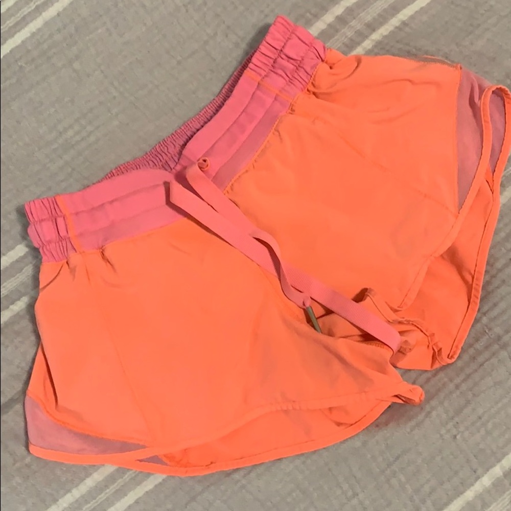 Lululemon Hotty Hot Shirt 2.5''